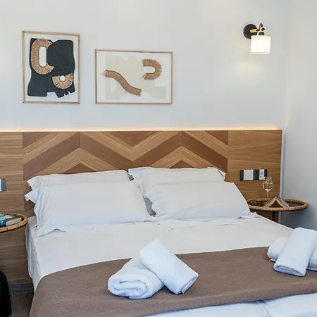 Endless Blue Private Club فيلة *