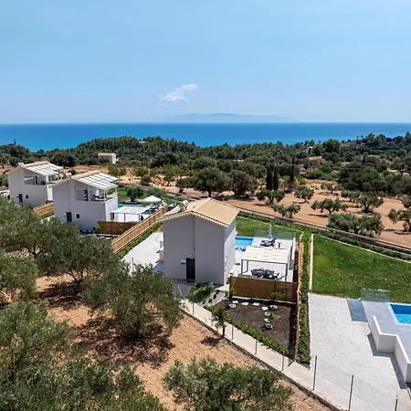 Endless Blue Private Club فيلة *