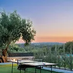 Endless Blue Private Club Villa