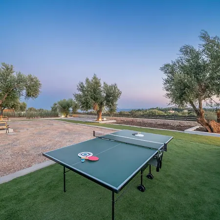 Endless Blue Private Club וילה טרפזאקי