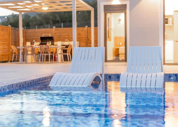 Endless Blue Private Club