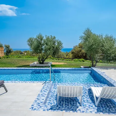 Endless Blue Private Club Villa *